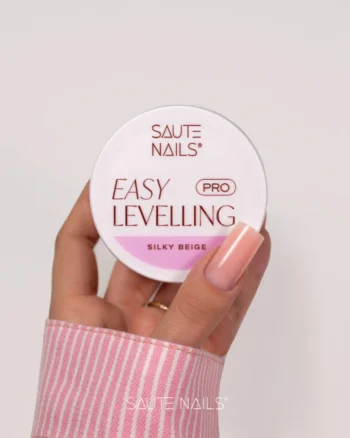 Easy Levelling PRO Silky Beige hladni poluprozirni bež gradivni gel – 30 g